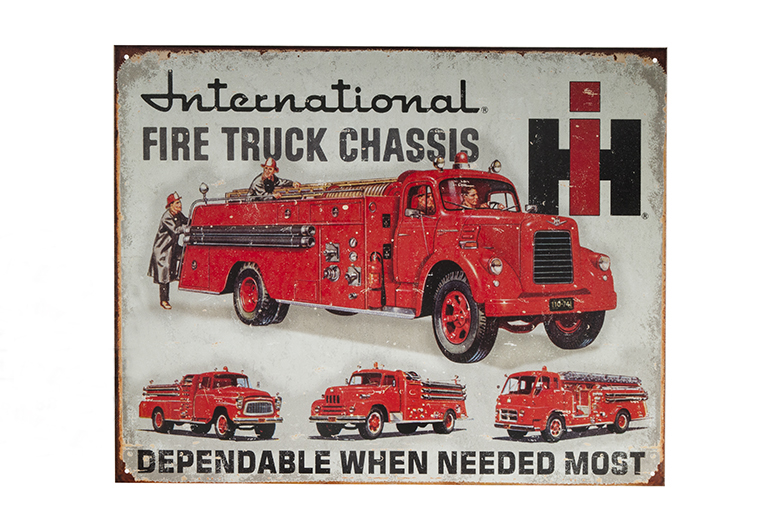 Scout II, Scout 80, Scout 800 Metal Sign - Fire Truck International Chassis