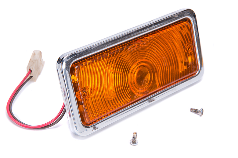Scout II, Scout 800, Scout Terra, Scout Traveler Turn signal housing  - ReChrome - amber lens not included - 357216C91