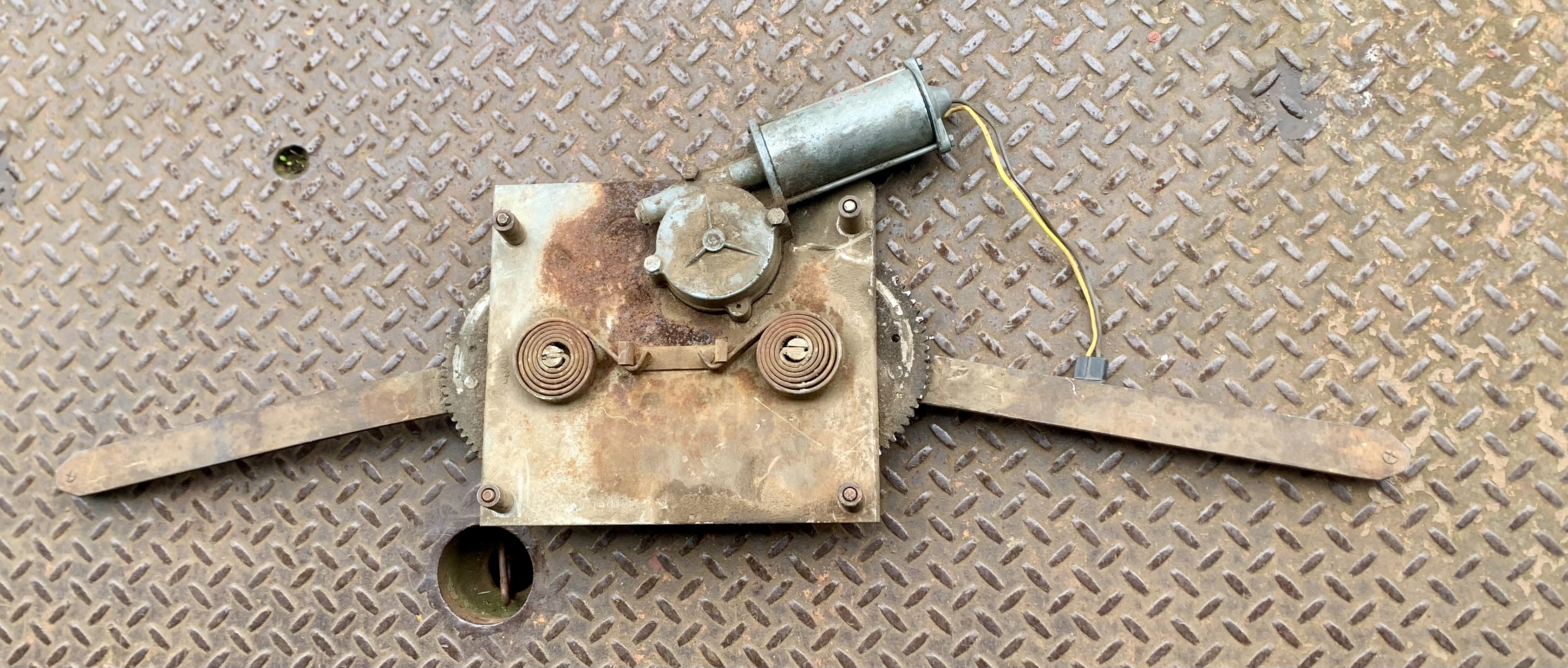 Electric Window regulator  D-series with motor -Used