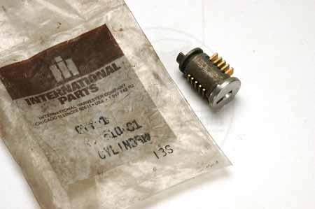 Scout 80, Scout 800 Lock Tumbler For Early Scout 61-71 - 416610C1